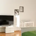 Comfortable 3Br Shared Apart. - Suitable For Long Stays